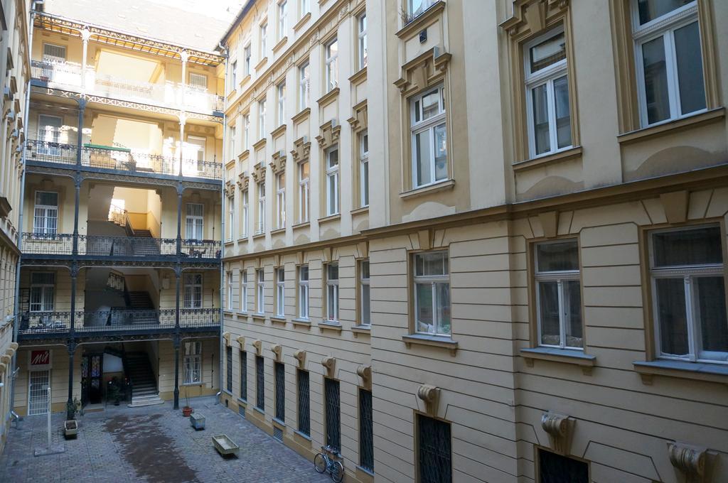 Elegancia Residence Budapest Budapeste Quarto foto